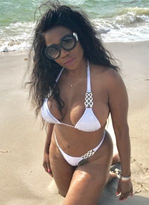 Line-marie escort girl in Fort Lauderdale & sex club